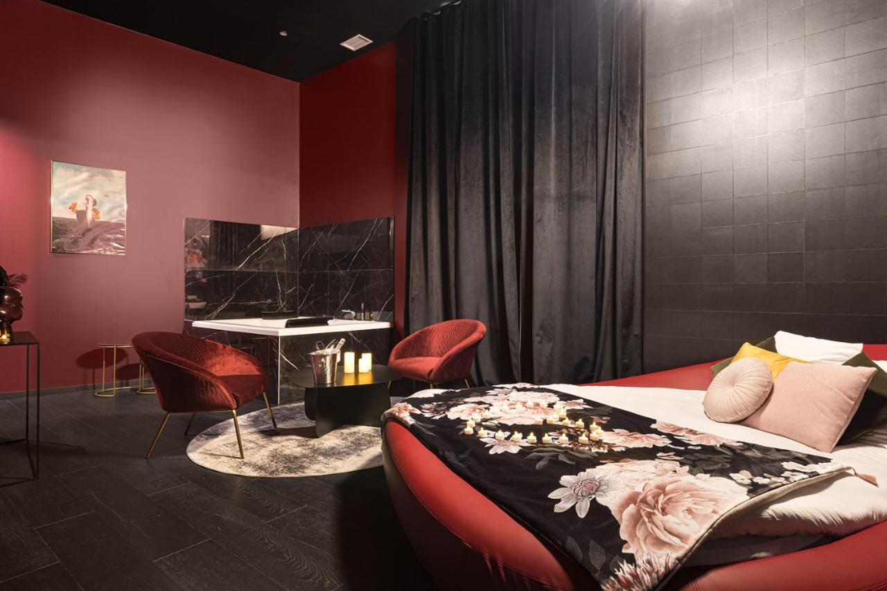 Legend Majestic Superbe Love Room - Jacuzzi - Champagne - Romantisme - Parking Prive Gratuit Mâcon Εξωτερικό φωτογραφία